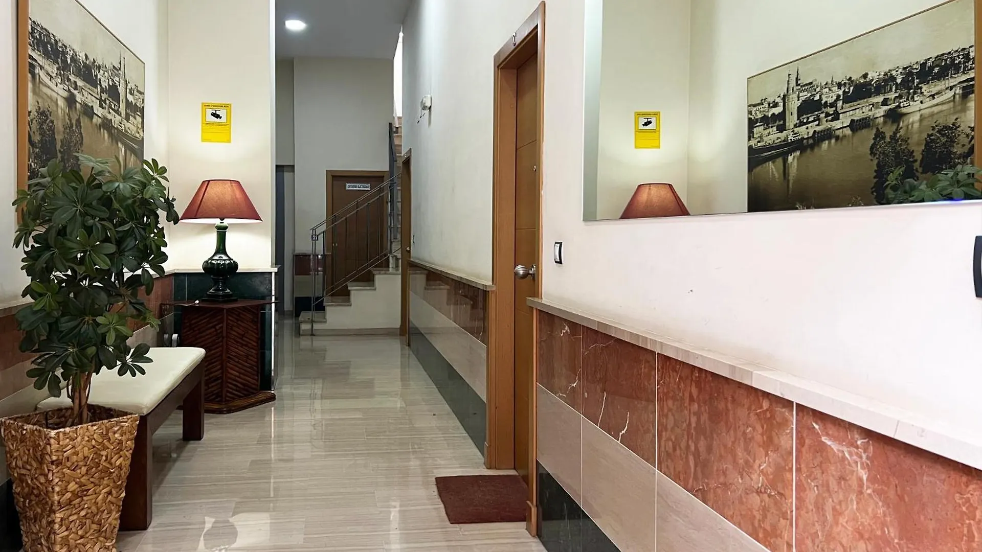 Apartment Studio City Center - Aloha Sevilla